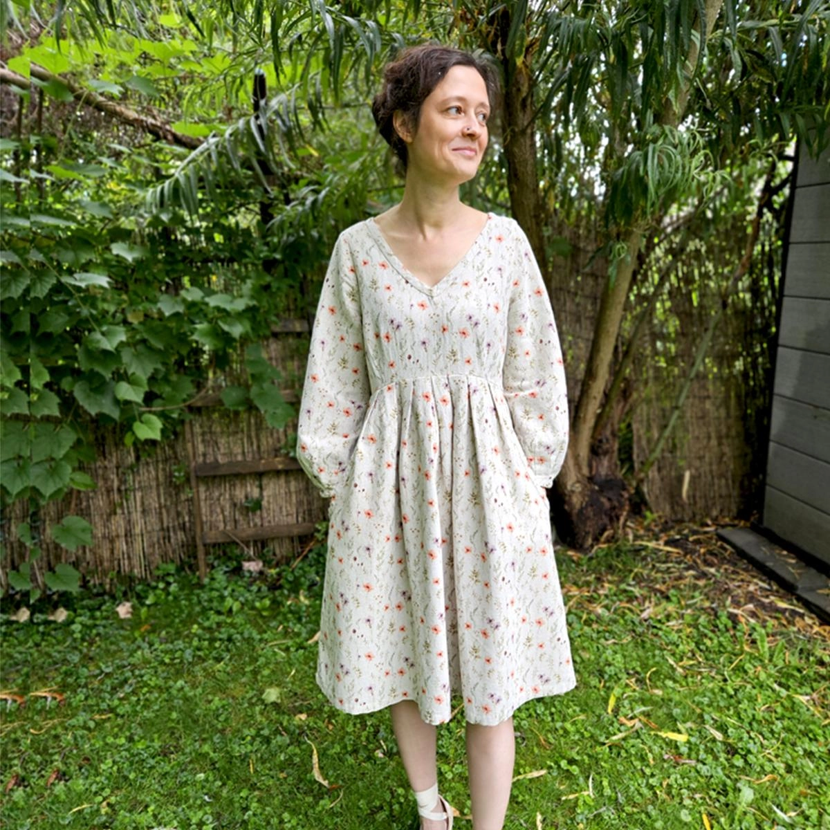Cotton and hemp dress with floral pattern