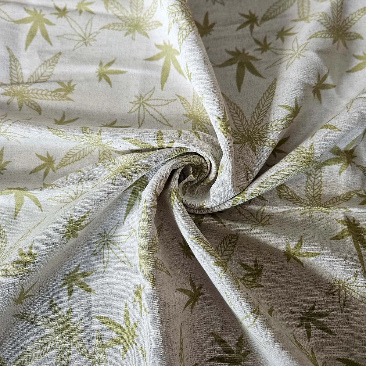 Cotton-hemp fabric PRINT “LEAVES” – PLAIN weave (1 m)