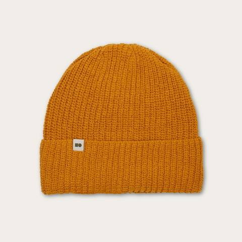 Hemp-cotton beanie with a small logo (mustard)