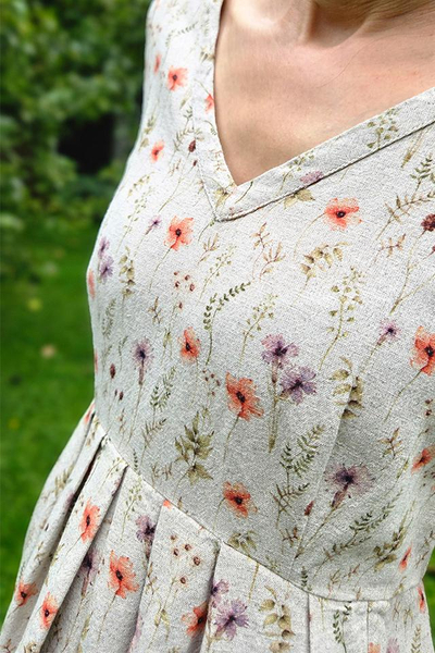 Cotton and hemp dress with floral pattern