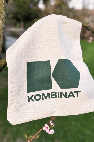 Bawełniano-konopna torba na zakupy z logo KOMBINAT