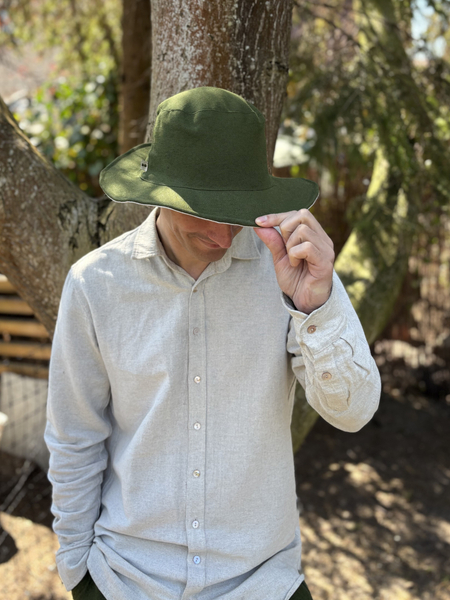 Double-sided cotton-hemp hat - green-natural color