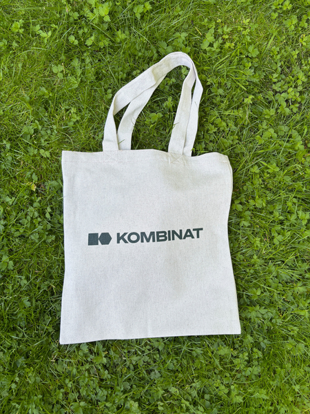 Bawełniano-konopna torba na zakupy z logo KOMBINAT