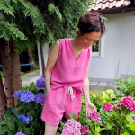 Women's sleeveless top – pink