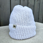Hemp-cotton beanie with a small logo (white)