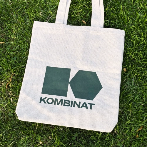 Bawełniano-konopna torba na zakupy z logo KOMBINAT